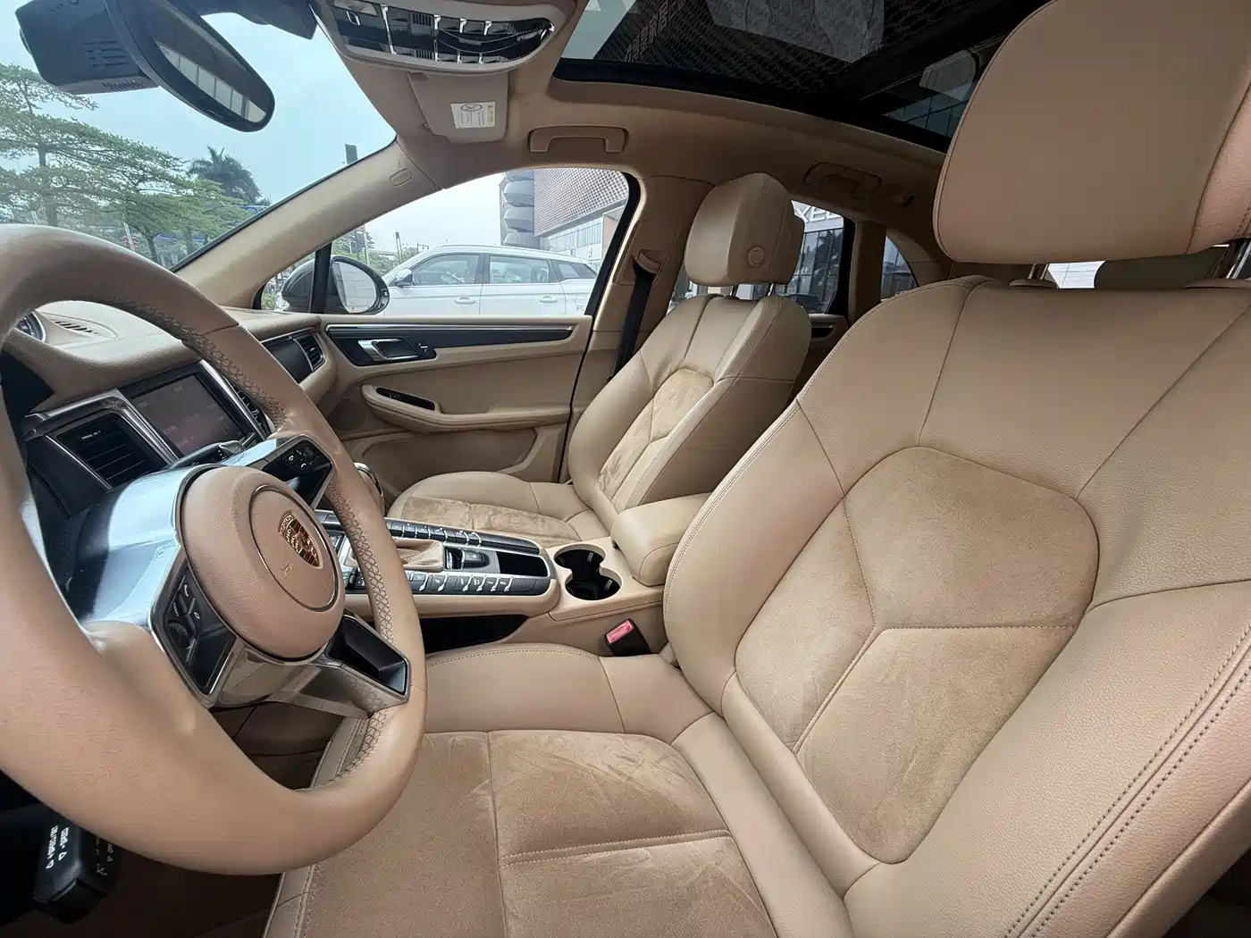 Porsche Macan 2016 Macan 2.0T фото 7