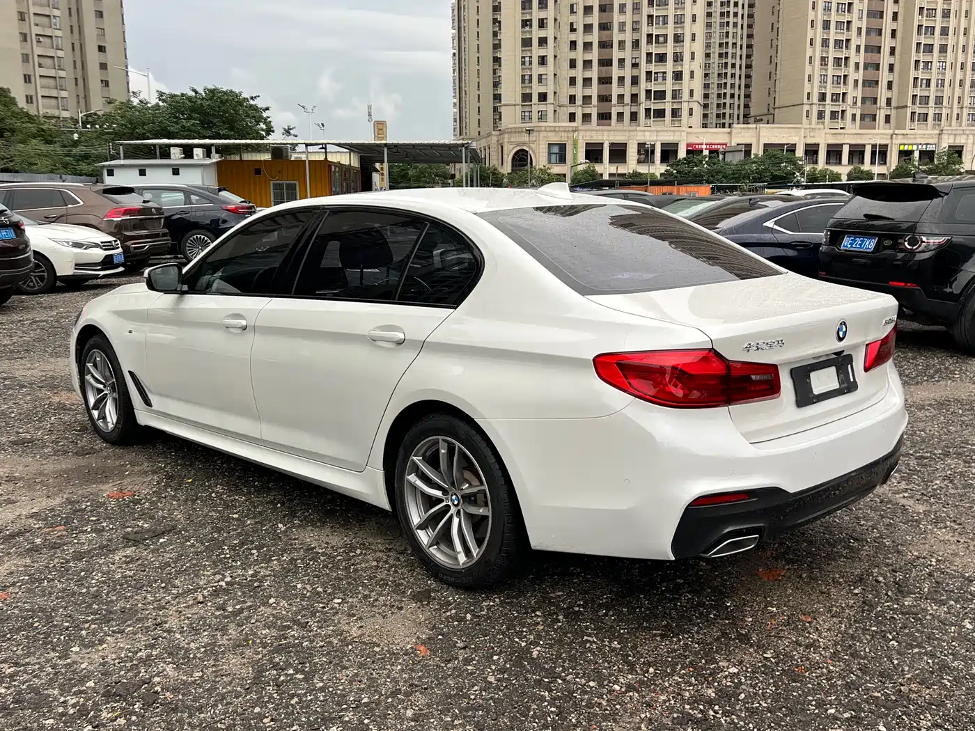 BMW 5 Series 2019 525Li M Sport Package фото 4