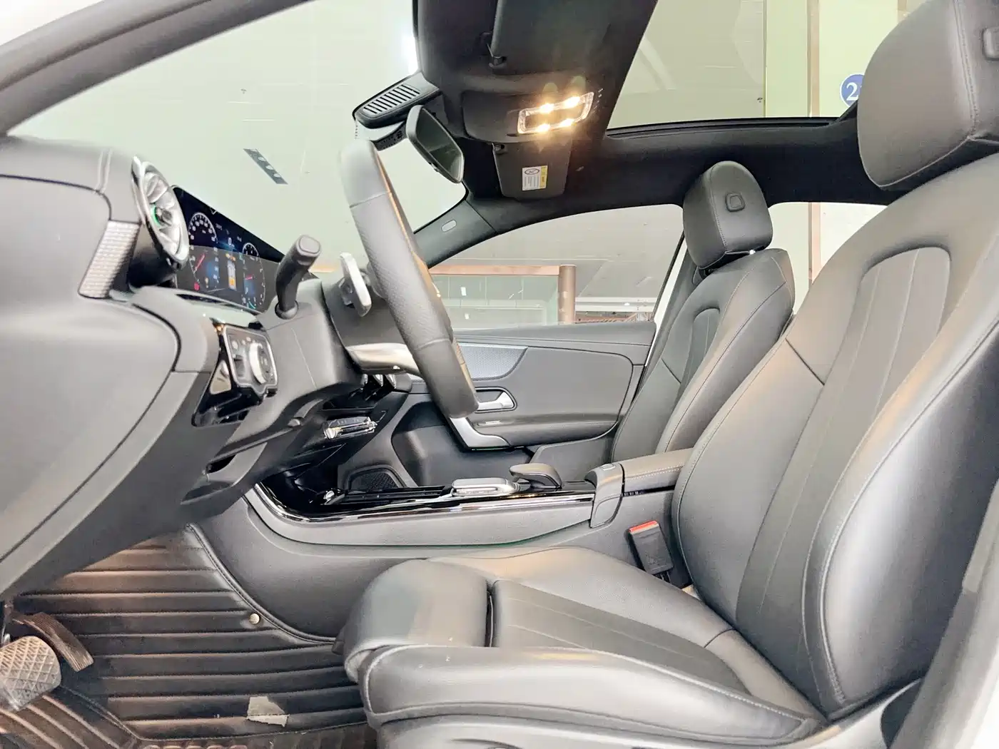 Mercedes-Benz A-Class 2022 A 200 L Sport Sedan Style фото 9