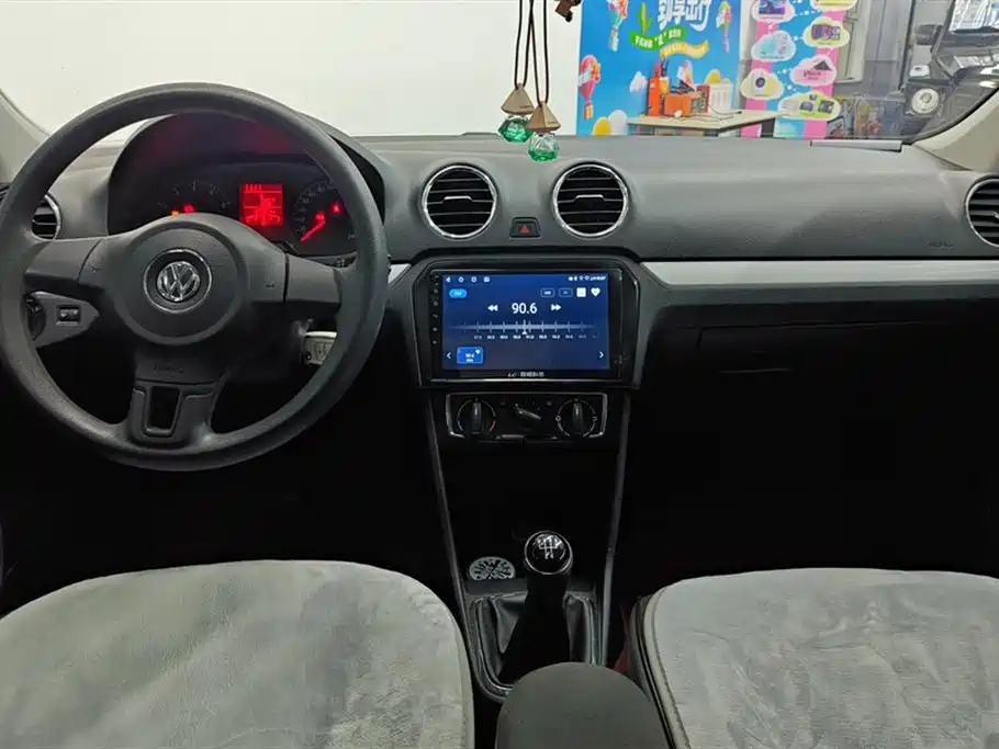 Volkswagen Jetta 2015 Value Edition 1.6L Manual Comfort фото 12