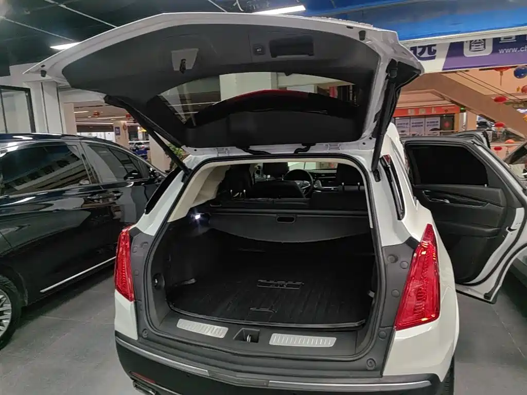 Cadillac XT5 2018 28T 4WD Luxury фото 19