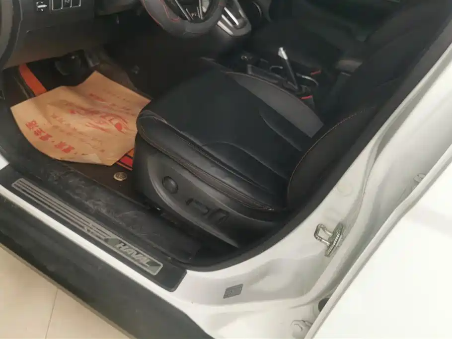 Haval H6 2017 Red Label Sport 1.5T Automatic 2WD Luxury фото 9