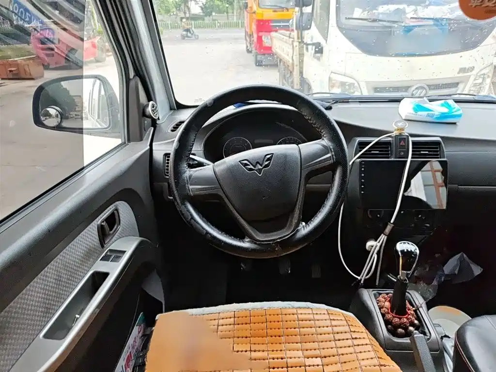 Wuling Motors Wuling Rongguang 2021 2021 1.5L Extended Standard AC Version L3C