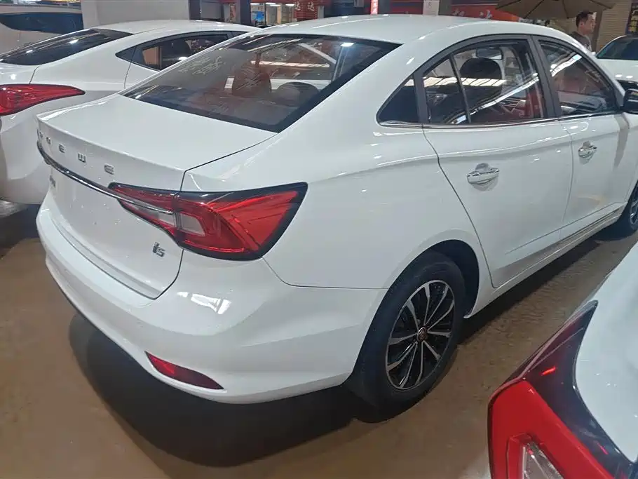 ROEWE I5