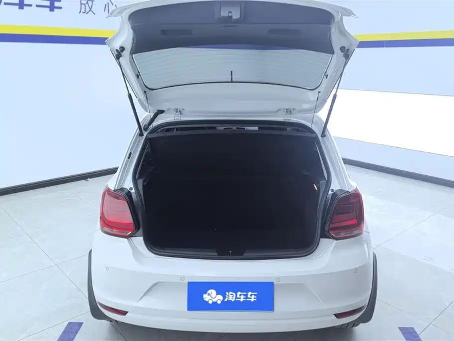 Volkswagen Polo 2018 1.5L Auto Comfort фото 4
