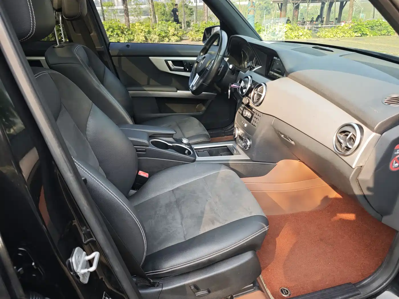 Mercedes-Benz GLK-Class 2015 GLK 260 4MATIC Dynamic Ultimate Edition фото 12
