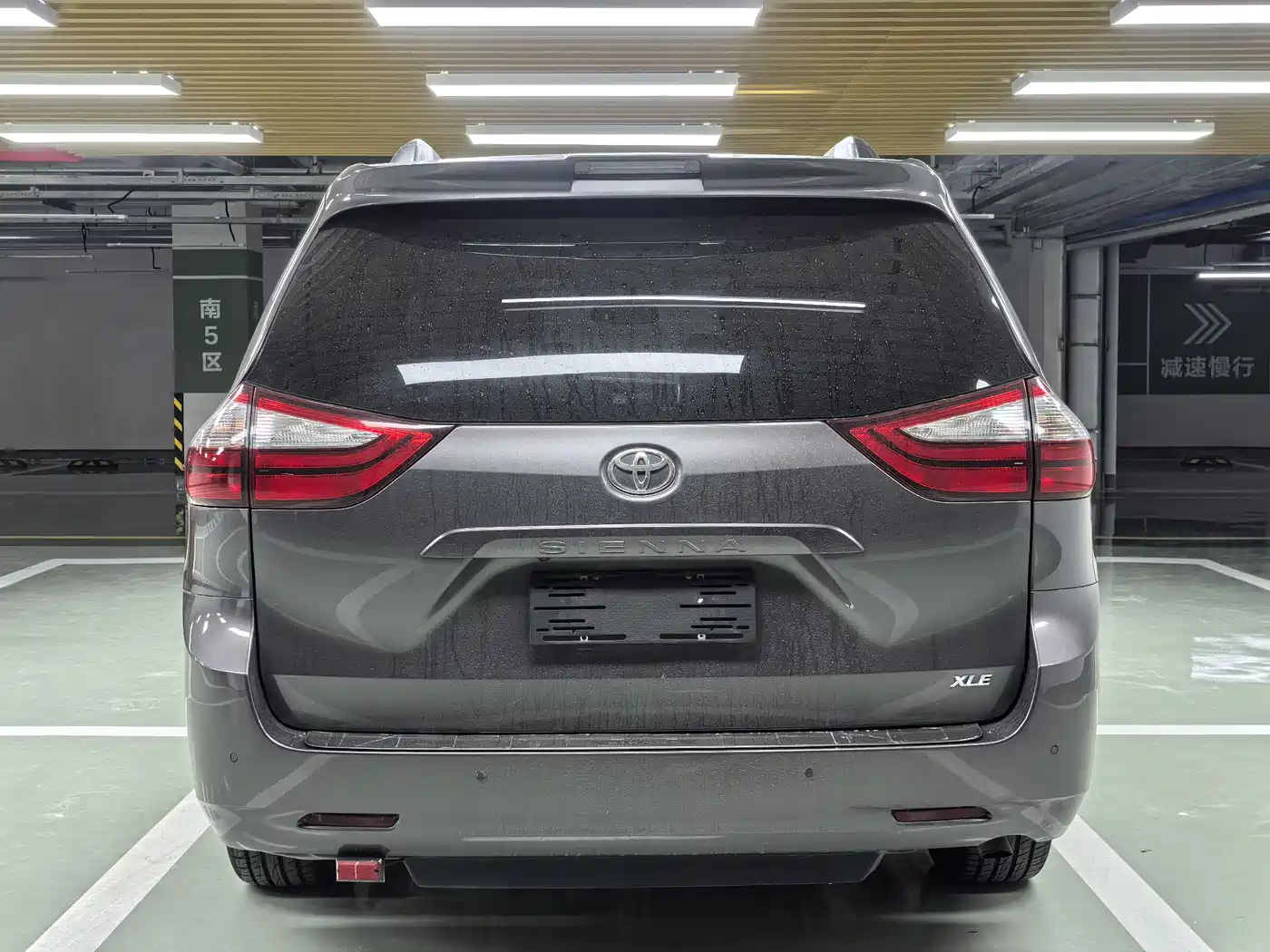Toyota Sienna 2015 3.5L 2WD L фото 5