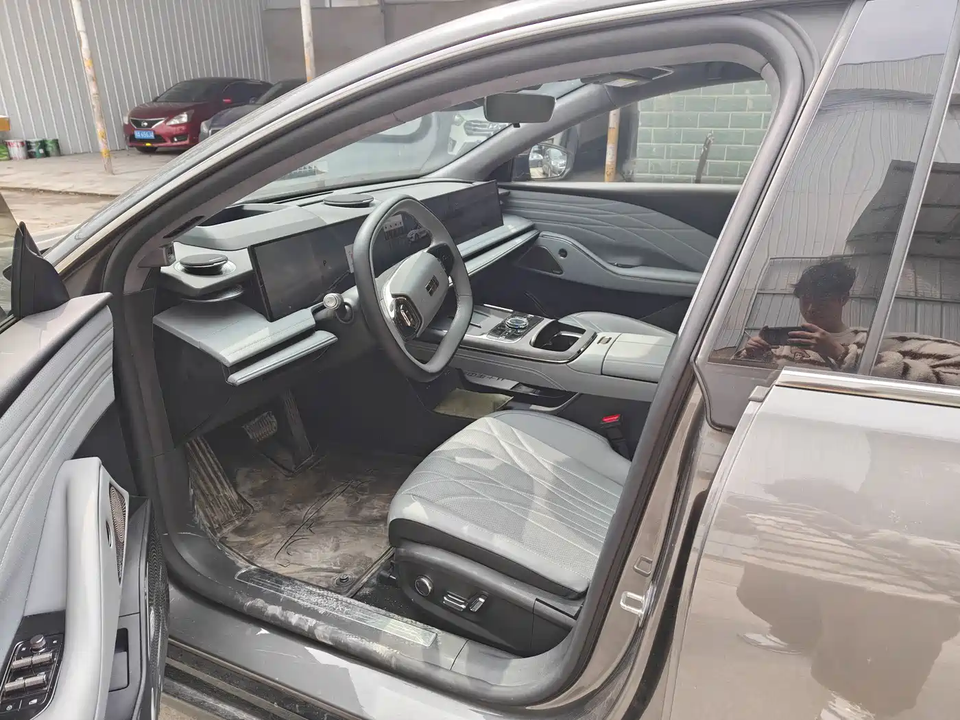 GEELY GALAXY GALAXY E8