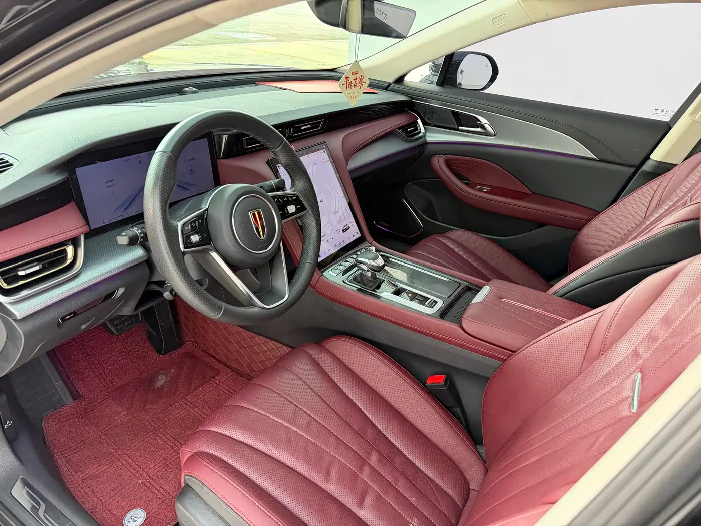 Hongqi H5 2024 2.0T Automatic Smart Connect Flag Smooth Edition фото 4