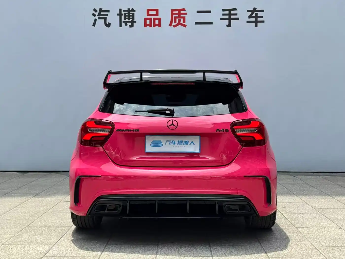 Mercedes-Benz A-Class AMG (Import) 2017 AMG A 45 4MATIC фото 13