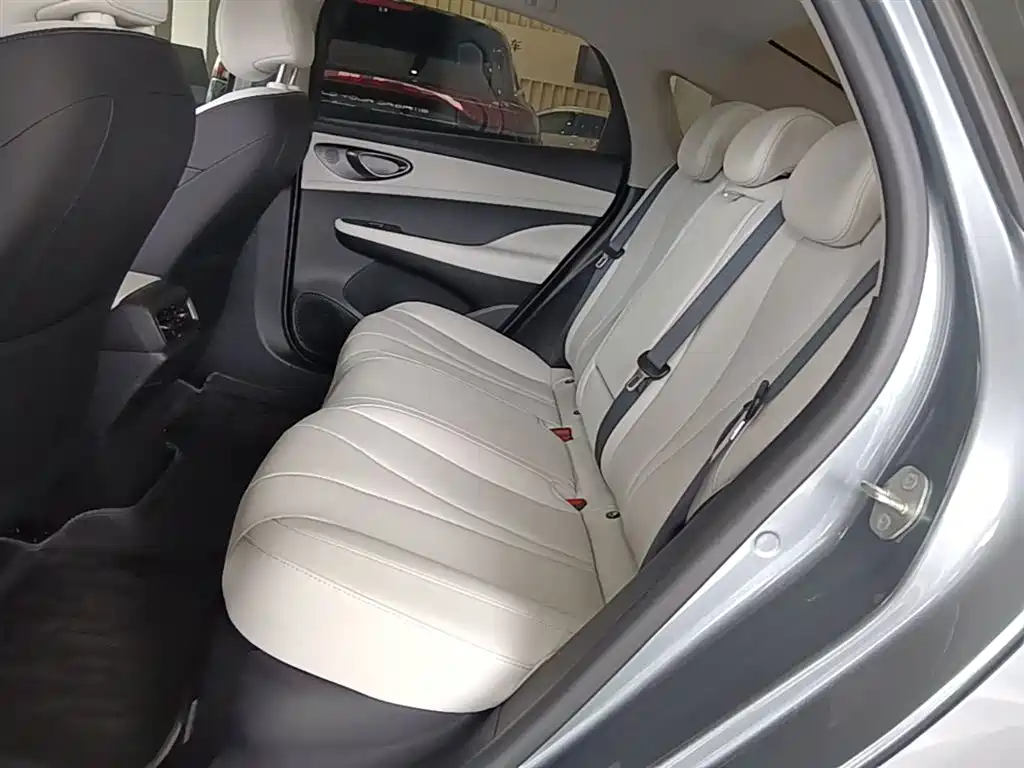 BYD Hai Bao 05 DM-i 2025 DM-i Smart Driving Edition 120KM Flagship фото 17