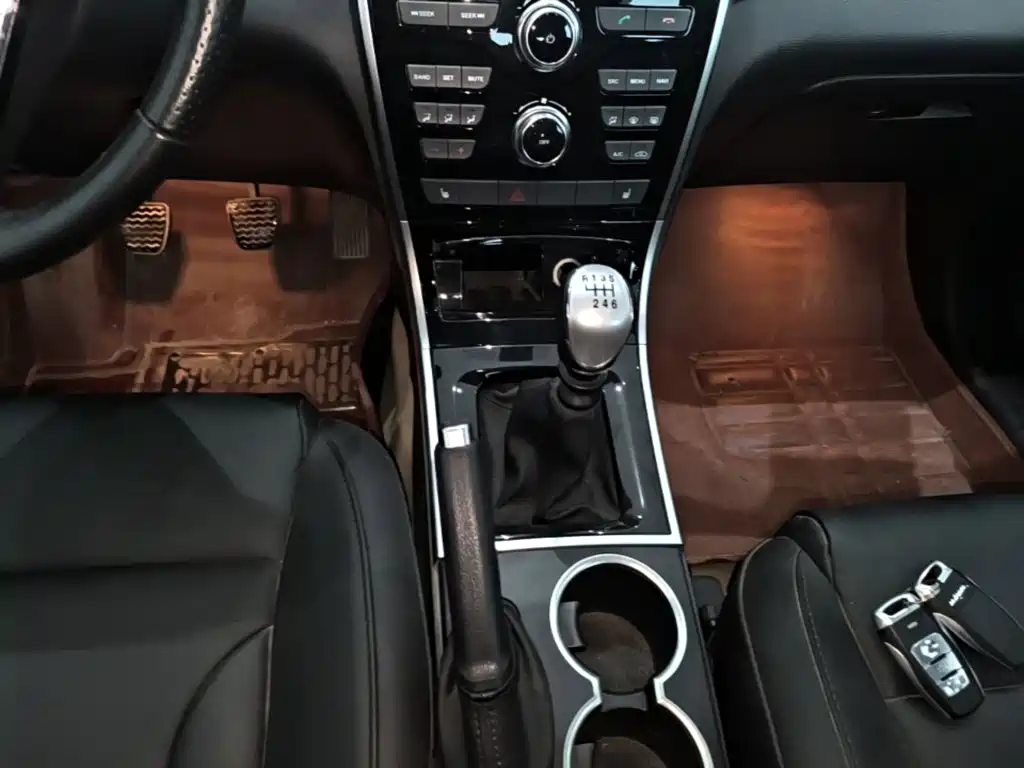 Haval H2 2015 2014 1.5T Manual 2WD Elite Edition