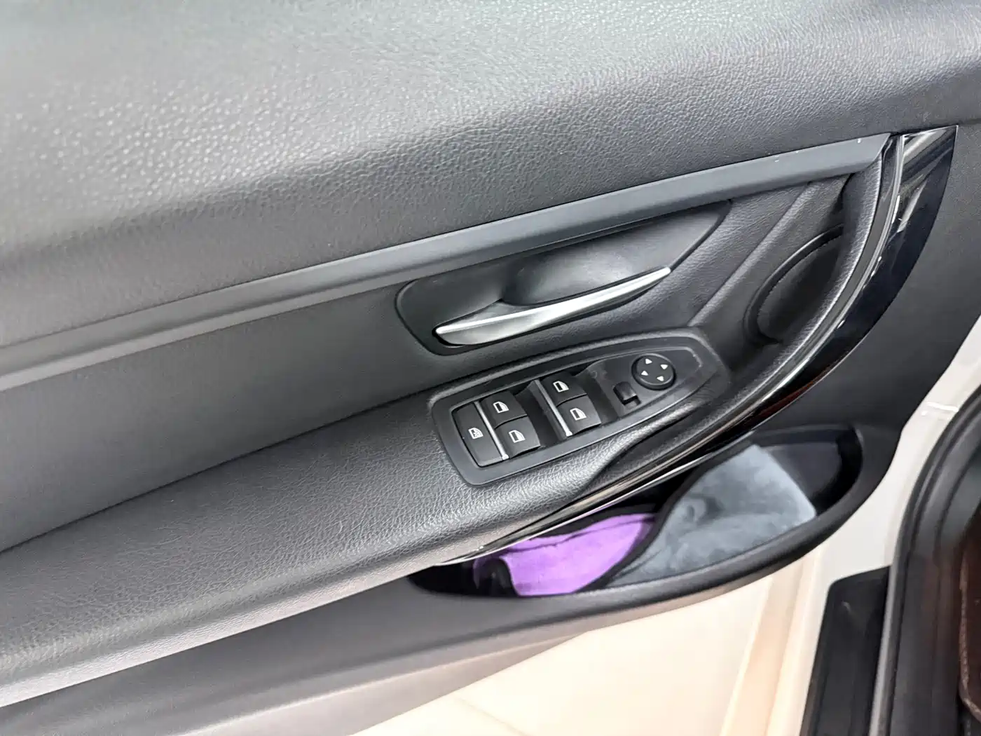 BMW 3 Series 2016 320Li Progressive фото 9