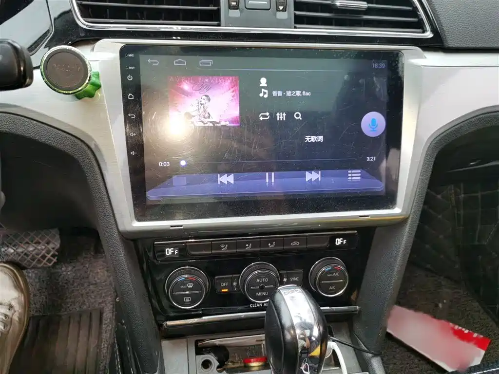 Volkswagen Lamando 2017 280TSI DSG Comfort Edition фото 6