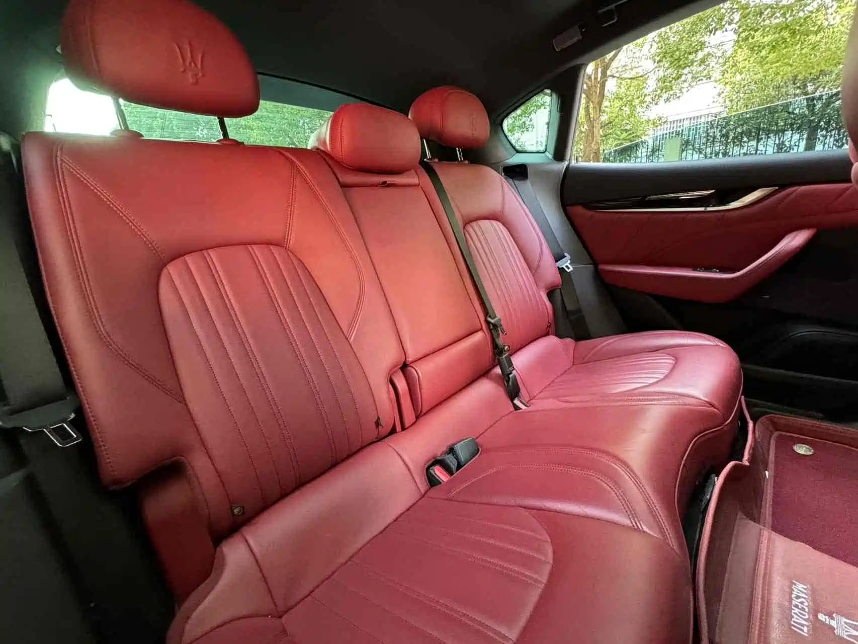 Photo 14 - Maserati Levante