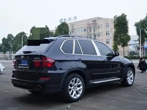 BMW X5 (Import) 2011 xDrive35i Luxury Edition фото 16