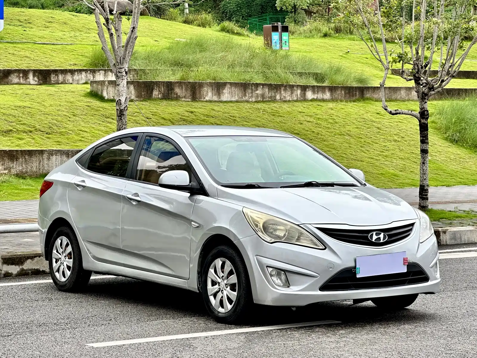 صورة 3 - Hyundai Verna