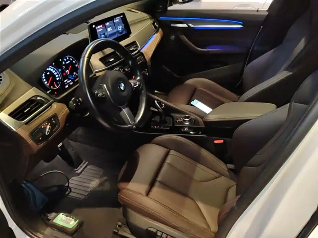 BMW X2 2021 sDrive25i Exclusive M Off-Road Package фото 15