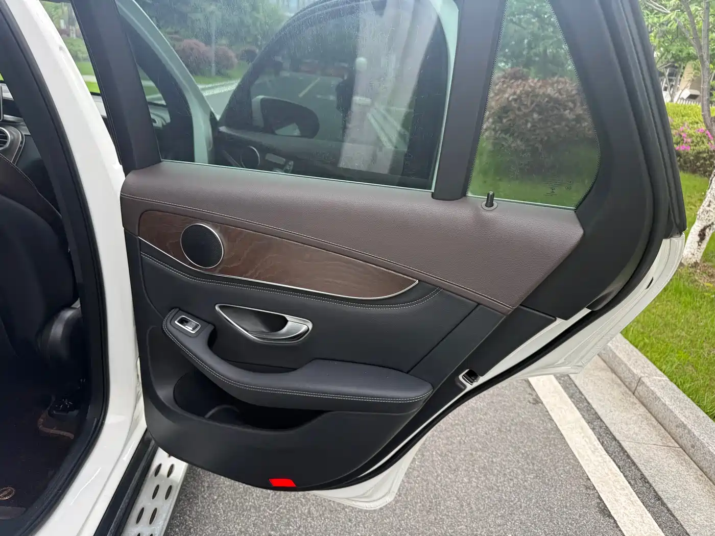 Mercedes-Benz GLC 2018 GLC 300 4MATIC Dynamic фото 11