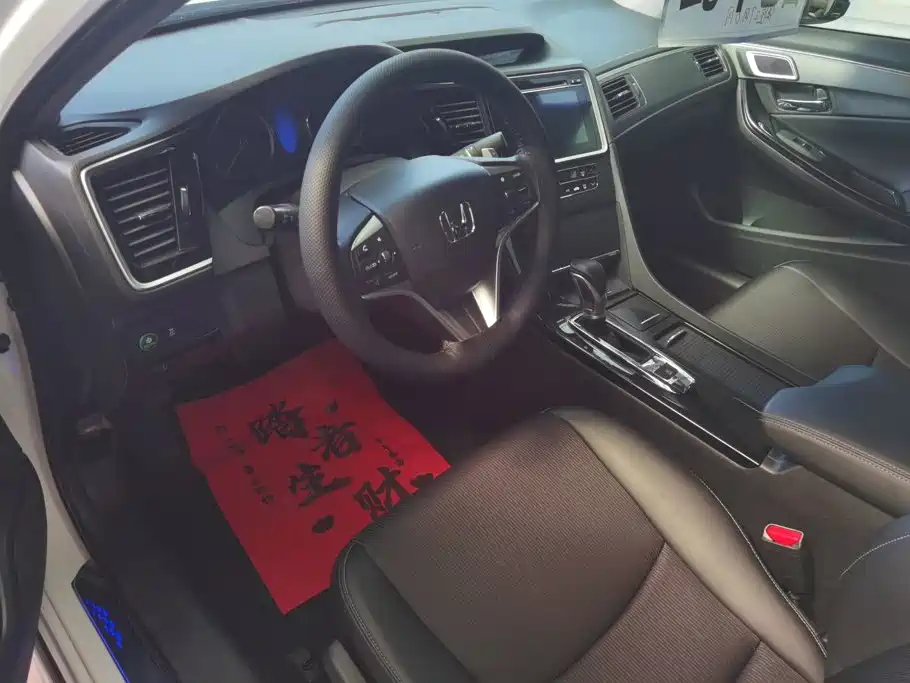 Honda Spirior 2017 2015 2.0L Luxury Edition