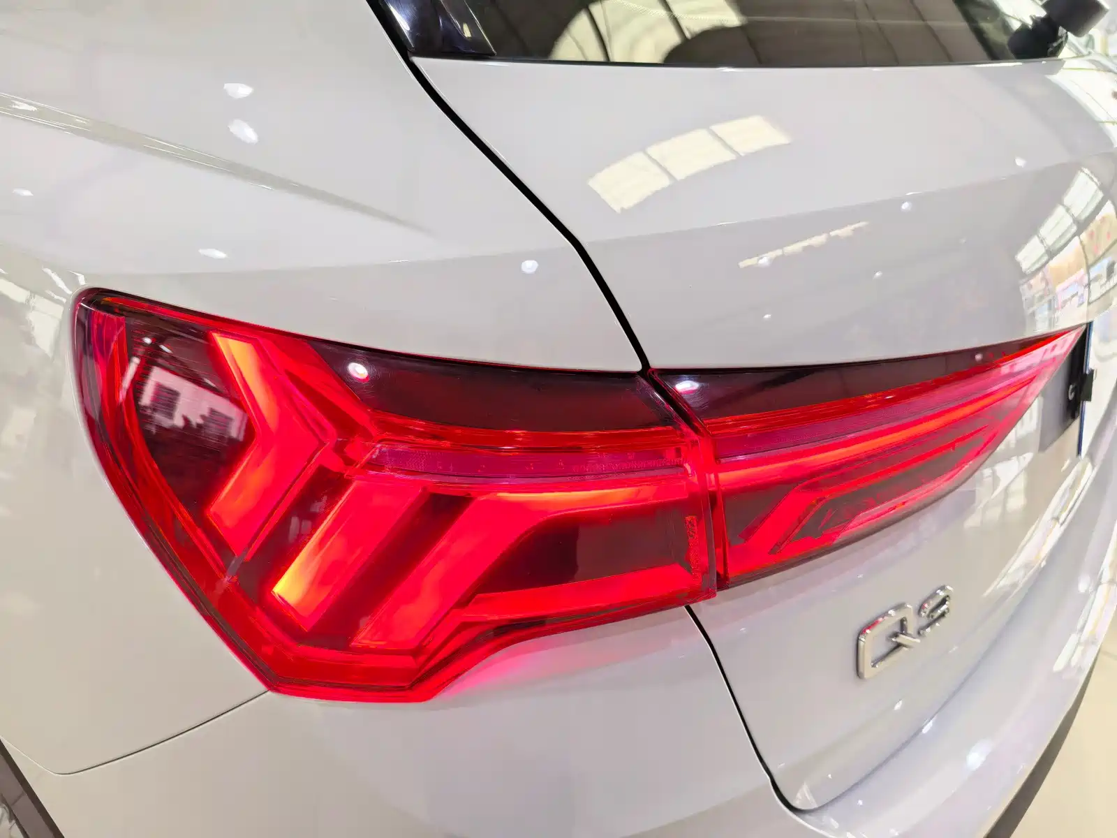 Фото 13 - Audi Q3