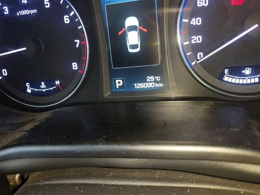 Hyundai Mistra 2014 1.8L Auto Premium DLX фото 5
