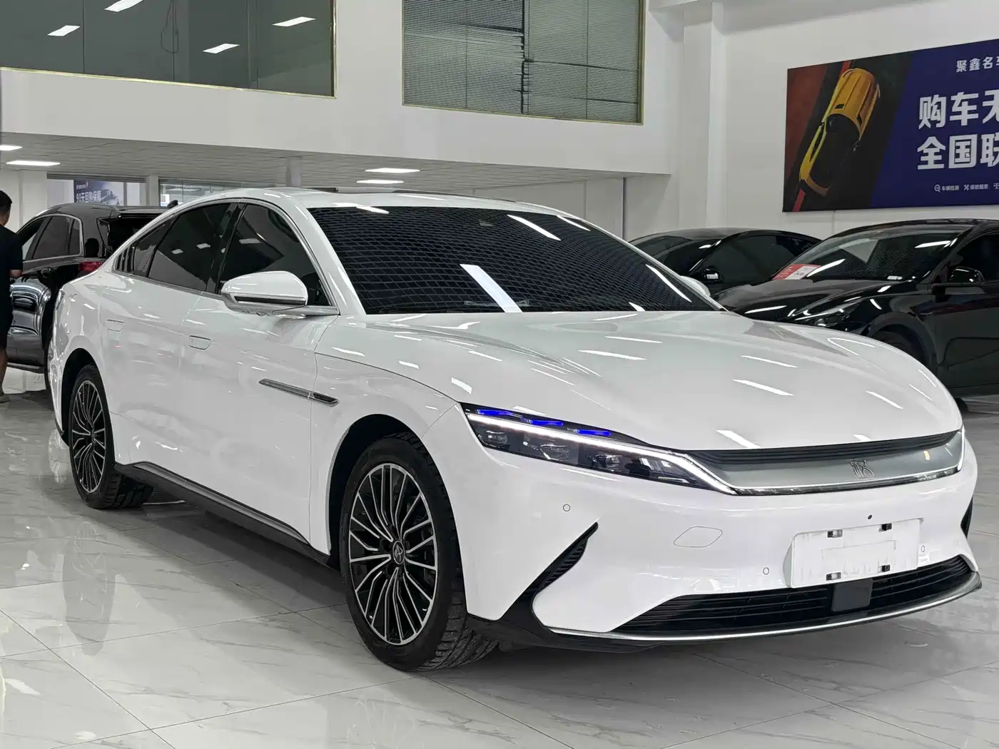 BYD Han 2020 EV Extended Range Luxury фото 3