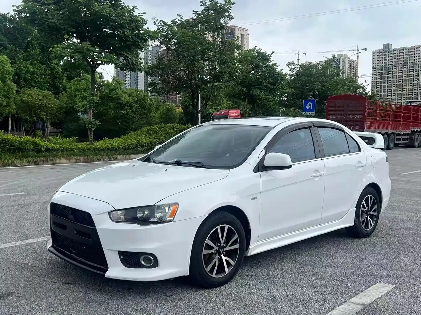 Mitsubishi Lancer EX 2014 2013 ZhiShang Edition 1.8L CVT Luxury