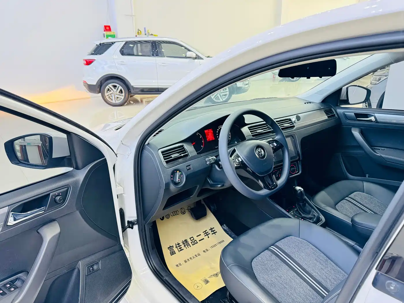 Volkswagen Santana 2021 1.5L Automatic Comfort Edition фото 6