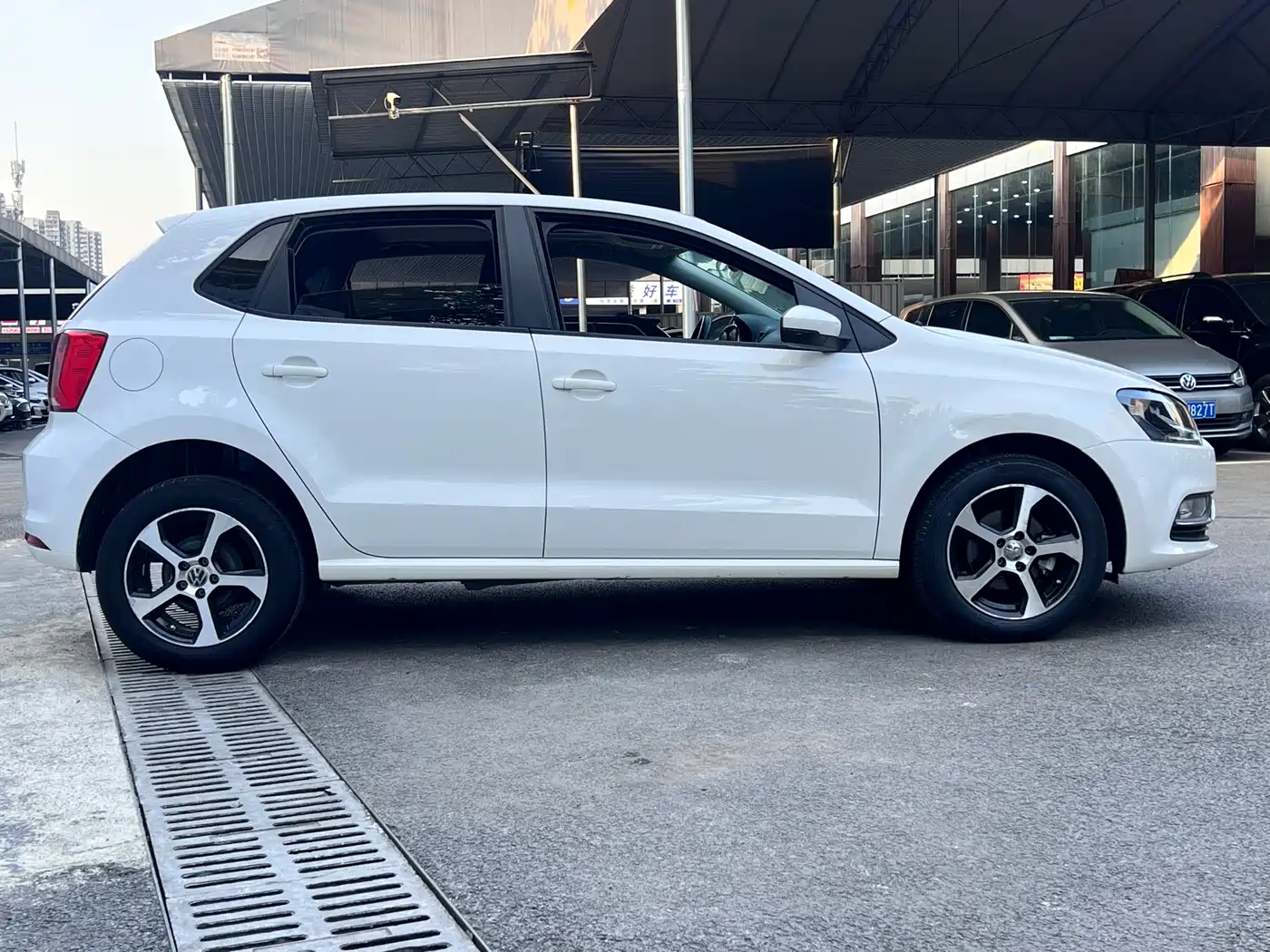 Volkswagen Polo 2016 1.6L Automatic Comfort фото 29