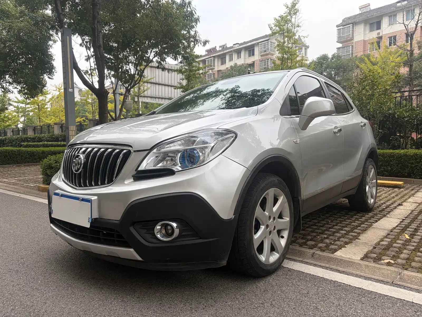 Фото 1 - Buick Encore