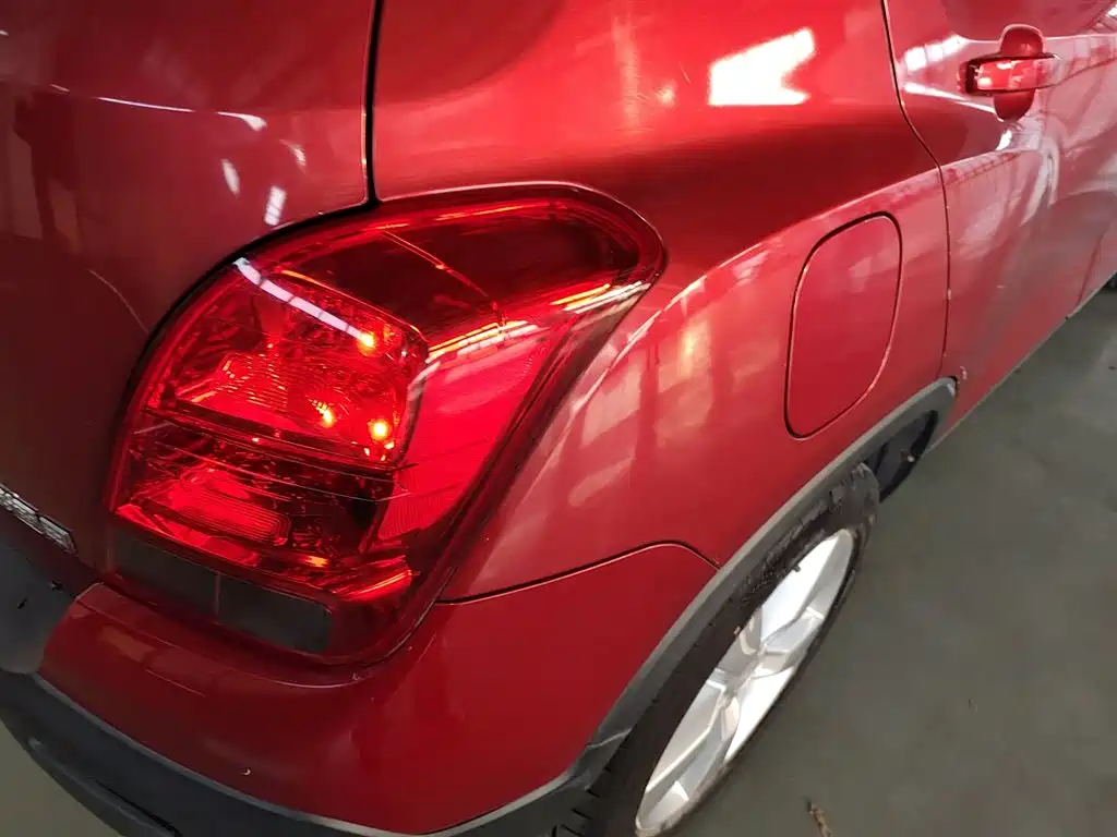 Chevrolet Trax 2014 1.4T Automatic 2WD Luxury фото 24