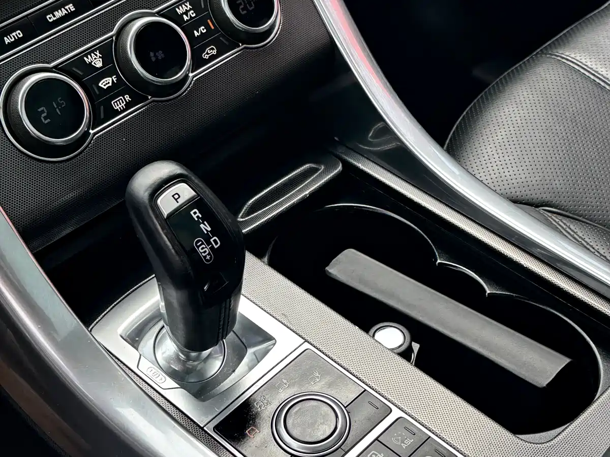 Land Rover Range Rover Sport 2014 3.0 SC V6 HSE DYNAMIC фото 14