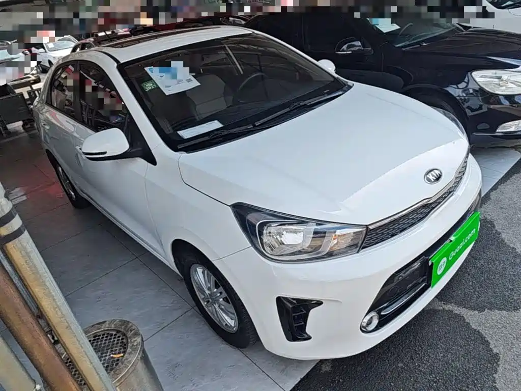 Фото 4 - Kia Pegas