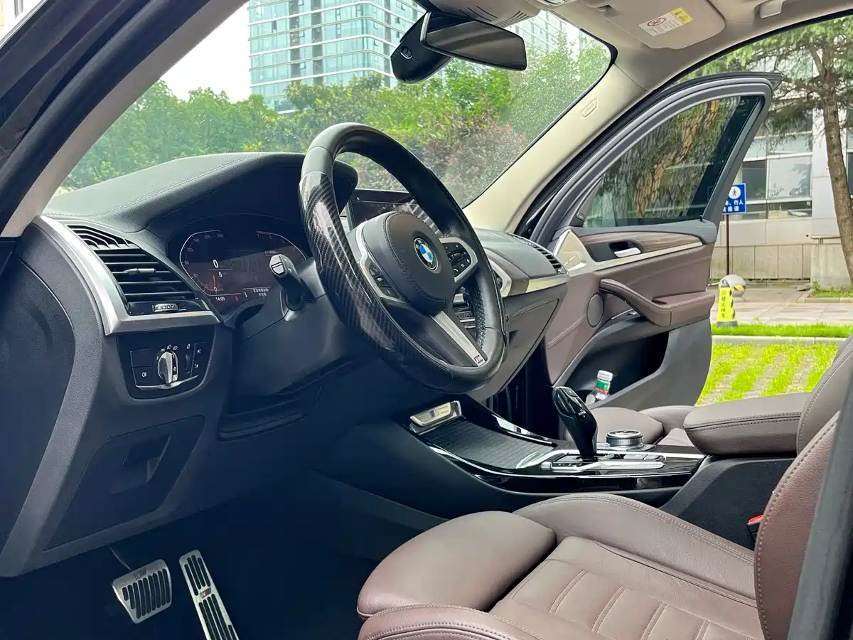 Photo 4 - BMW X3