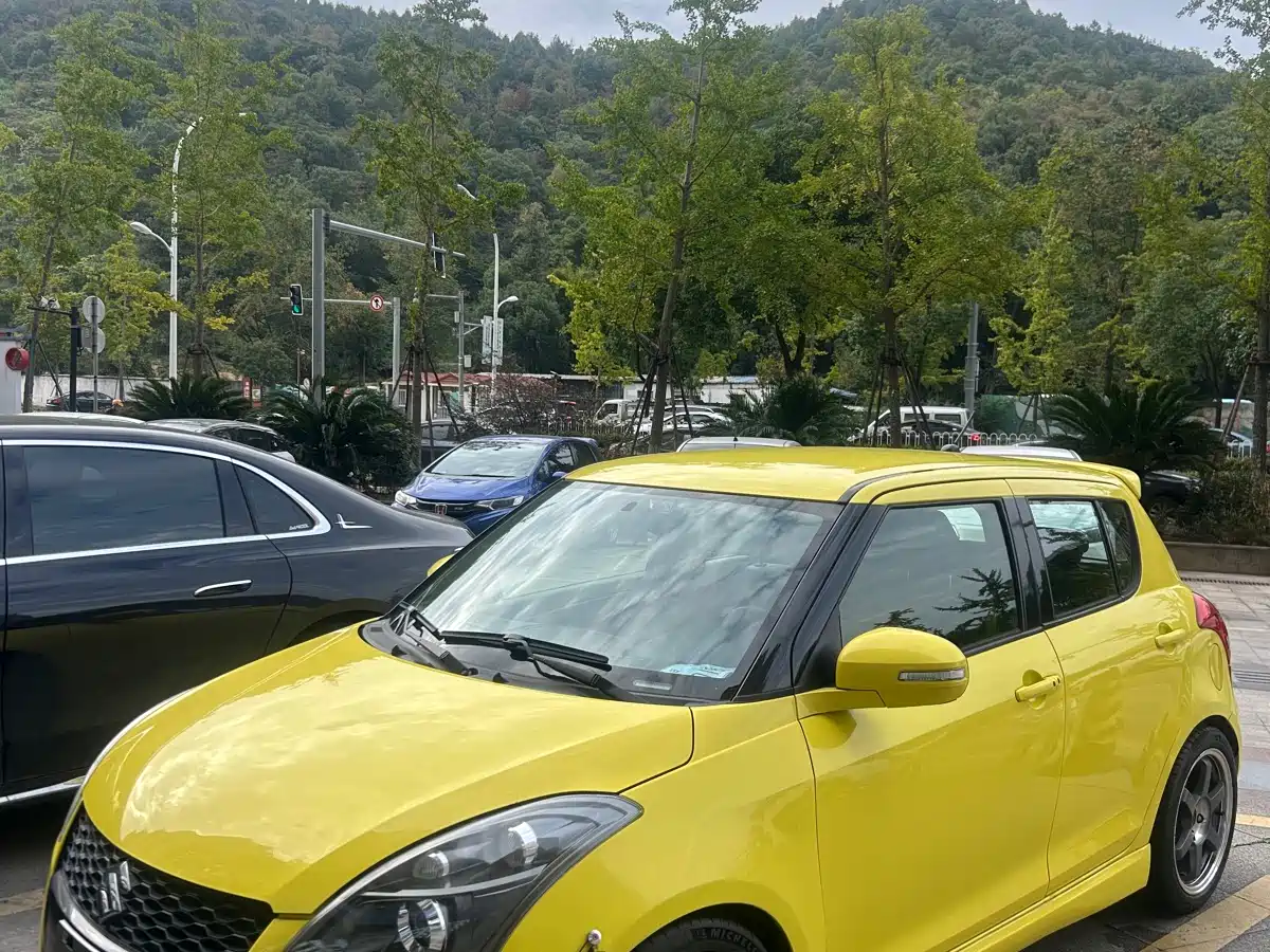 Suzuki Swift Sport 2014 1.6L Manual 2WD Luxury Edition