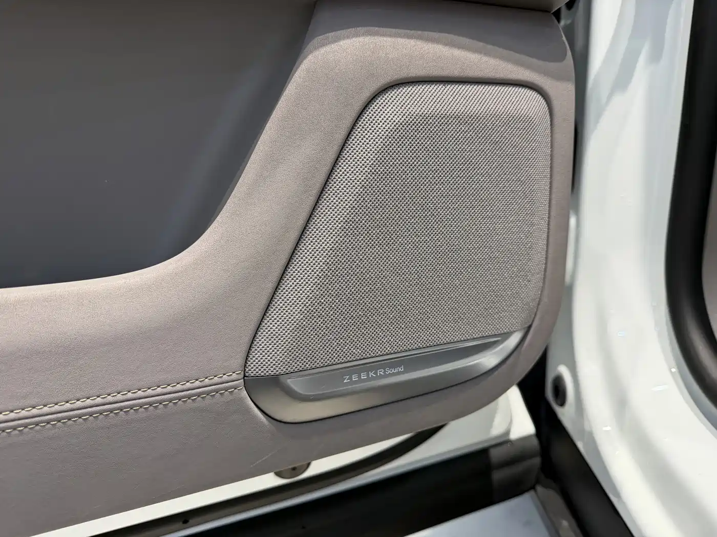 ZEEKR EXTREME KRYPTON 7X