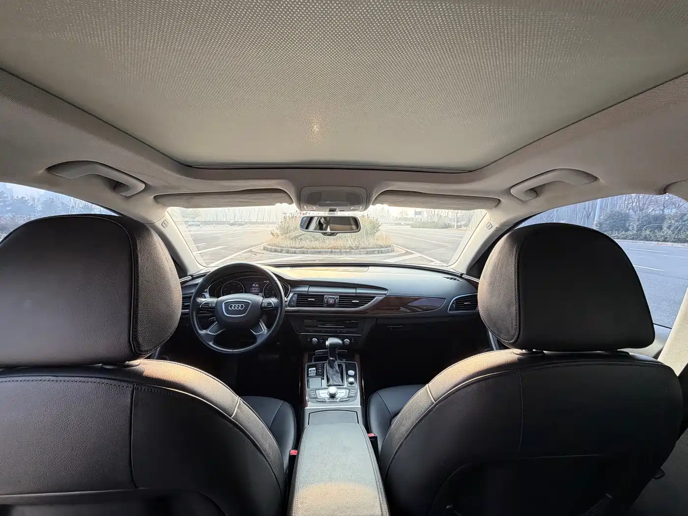 Audi A6L 2012 30 FSI Comfort фото 2