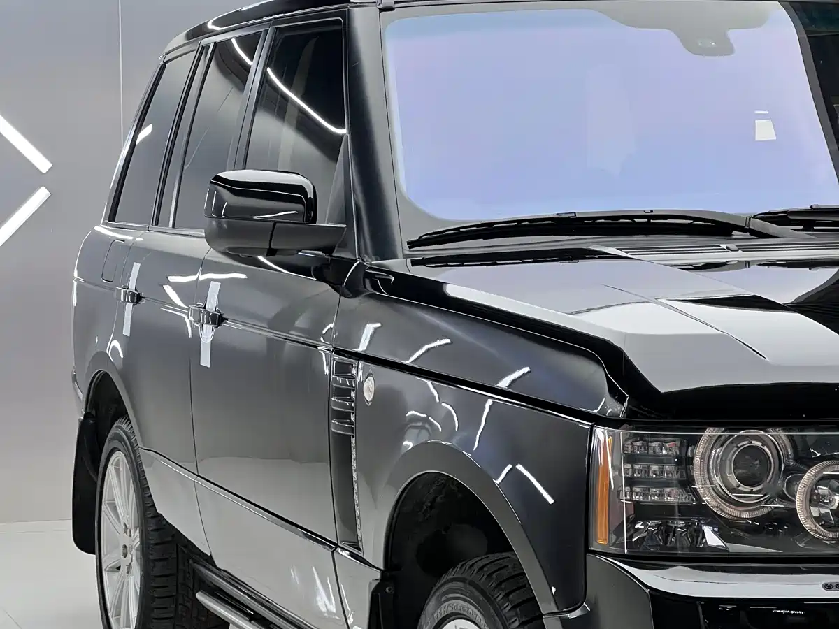 Land Rover Range Rover 2011 5.0 SC V8 фото 35