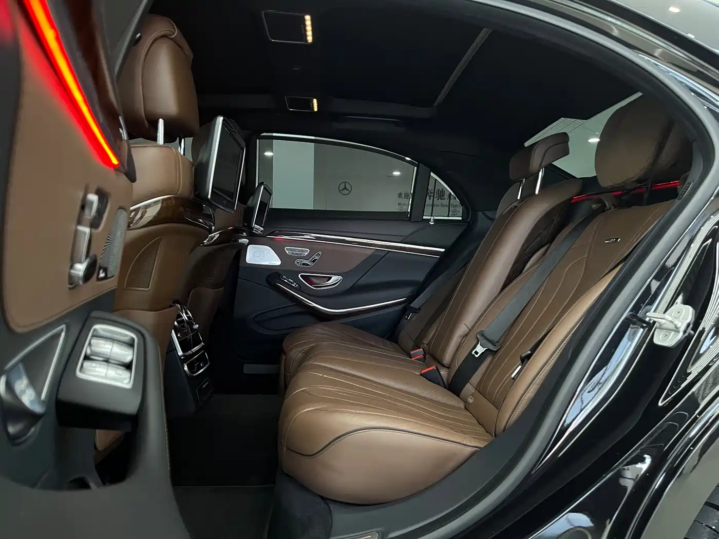 Mercedes-Benz S-Class AMG 2016 AMG S 63 L 4MATIC фото 18