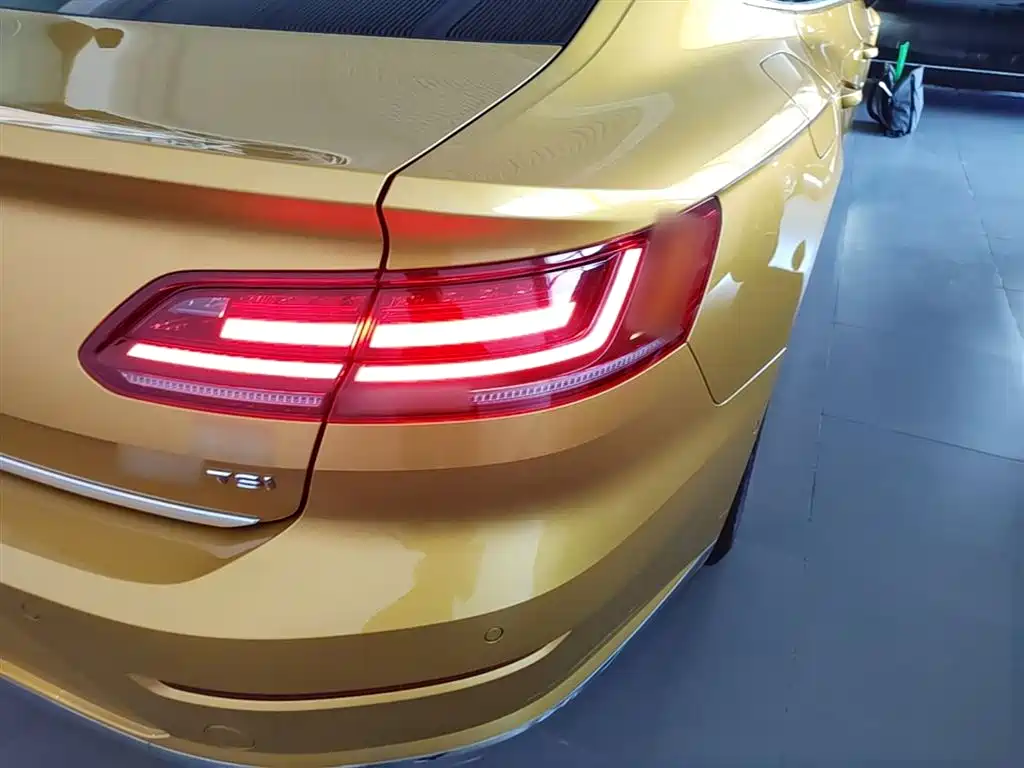 Volkswagen FAW-Volkswagen CC 2019 330TSI Charming Appearance (China V) фото 8