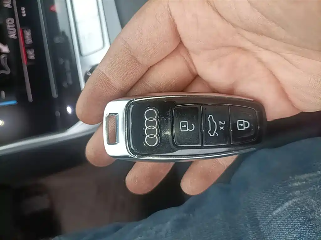 Audi A6L 2024 40 TFSI Luxury Dynamic фото 15
