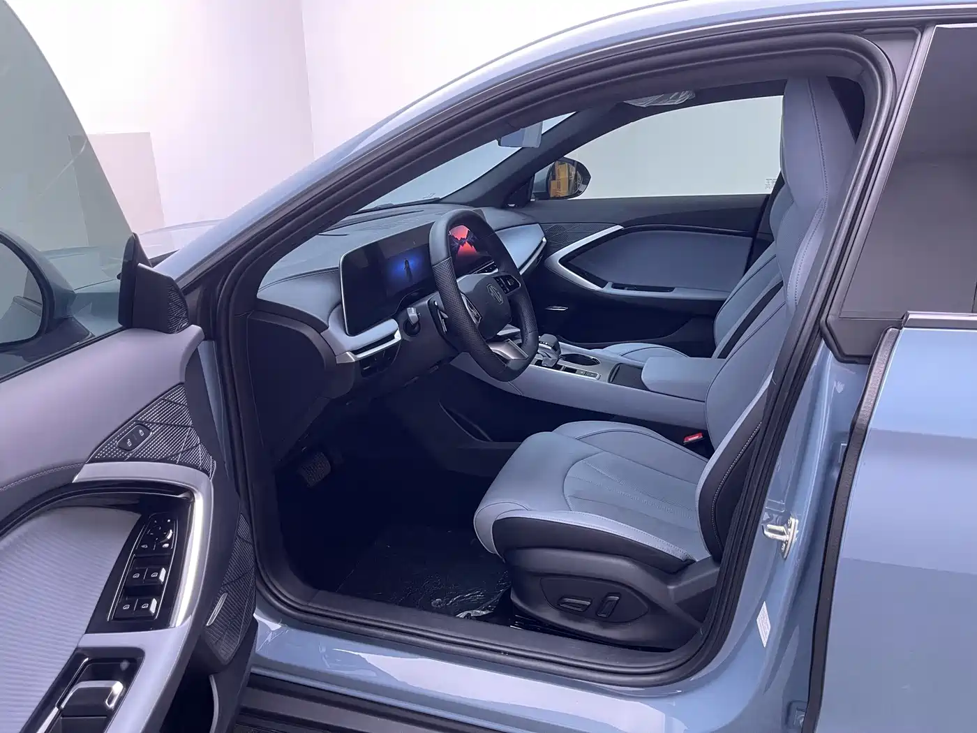 MG MG7 2026 2026 Model 2.0T 405 AT Luxury Edition