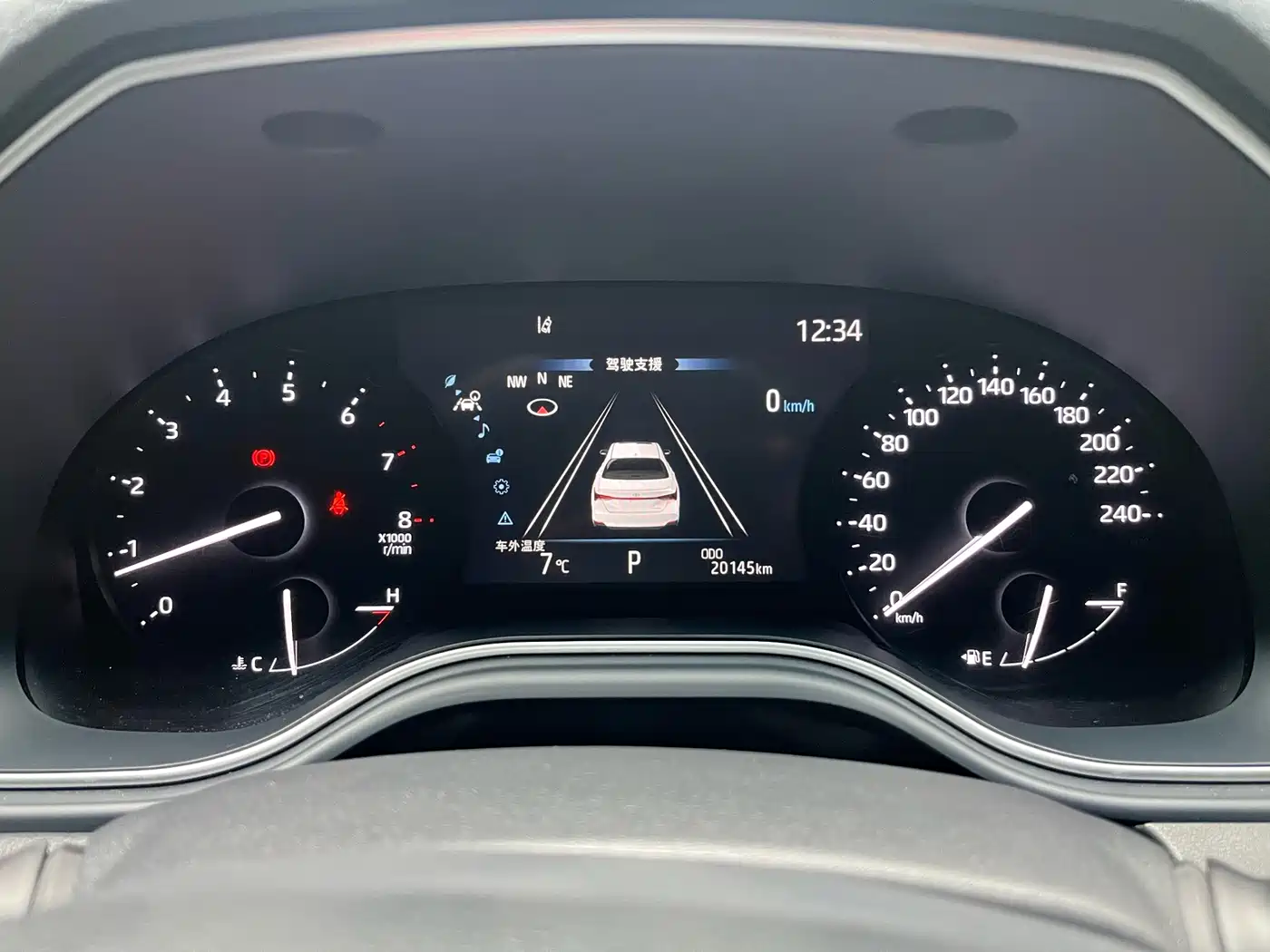 Toyota Avalon 2023 2.5L Luxury Edition фото 31
