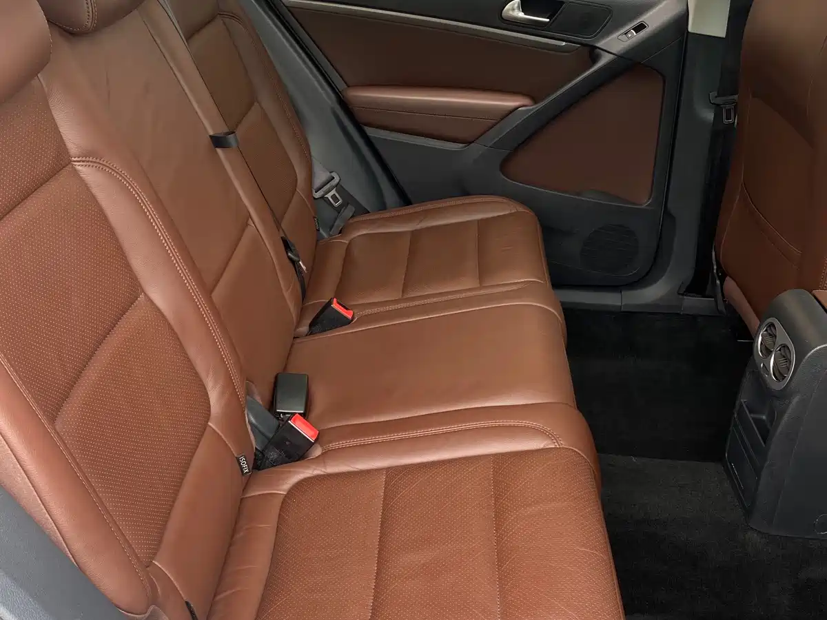 Volkswagen Tiguan 2013 1.8TSI Automatic 2WD Luxury Model фото 14