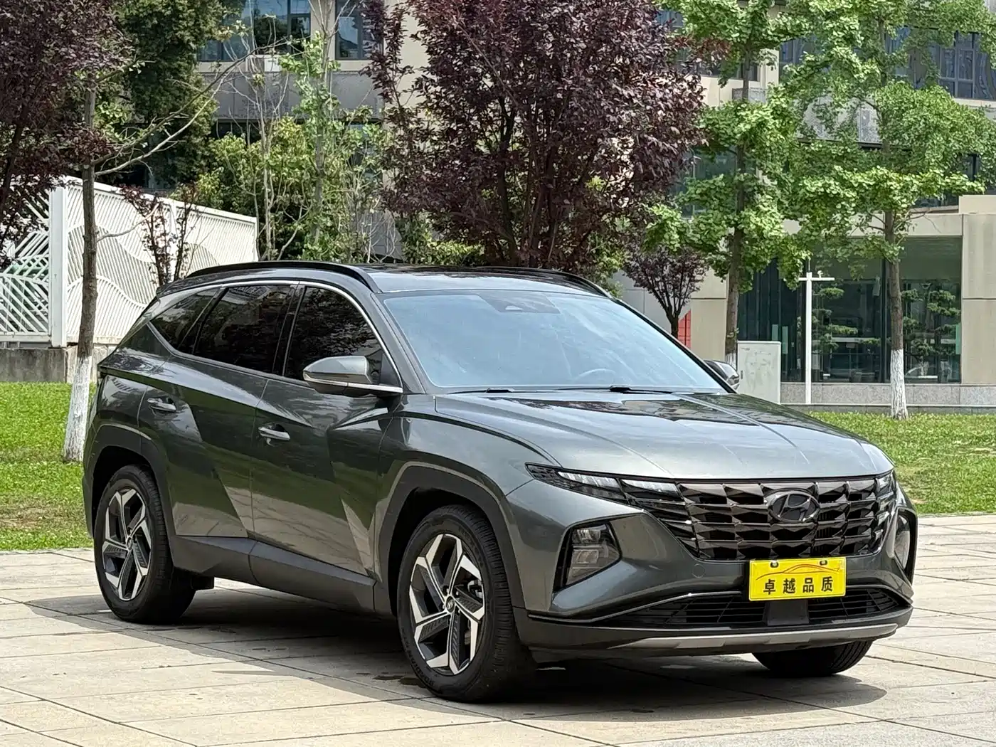 Hyundai Tucson 2023 Tucson L 1.5T Automatic 2WD LUX Premium Edition фото 3