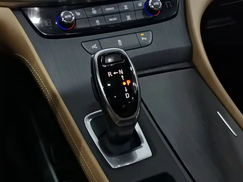 Buick LaCrosse 2018 Model 28T Elite Edition фото 13