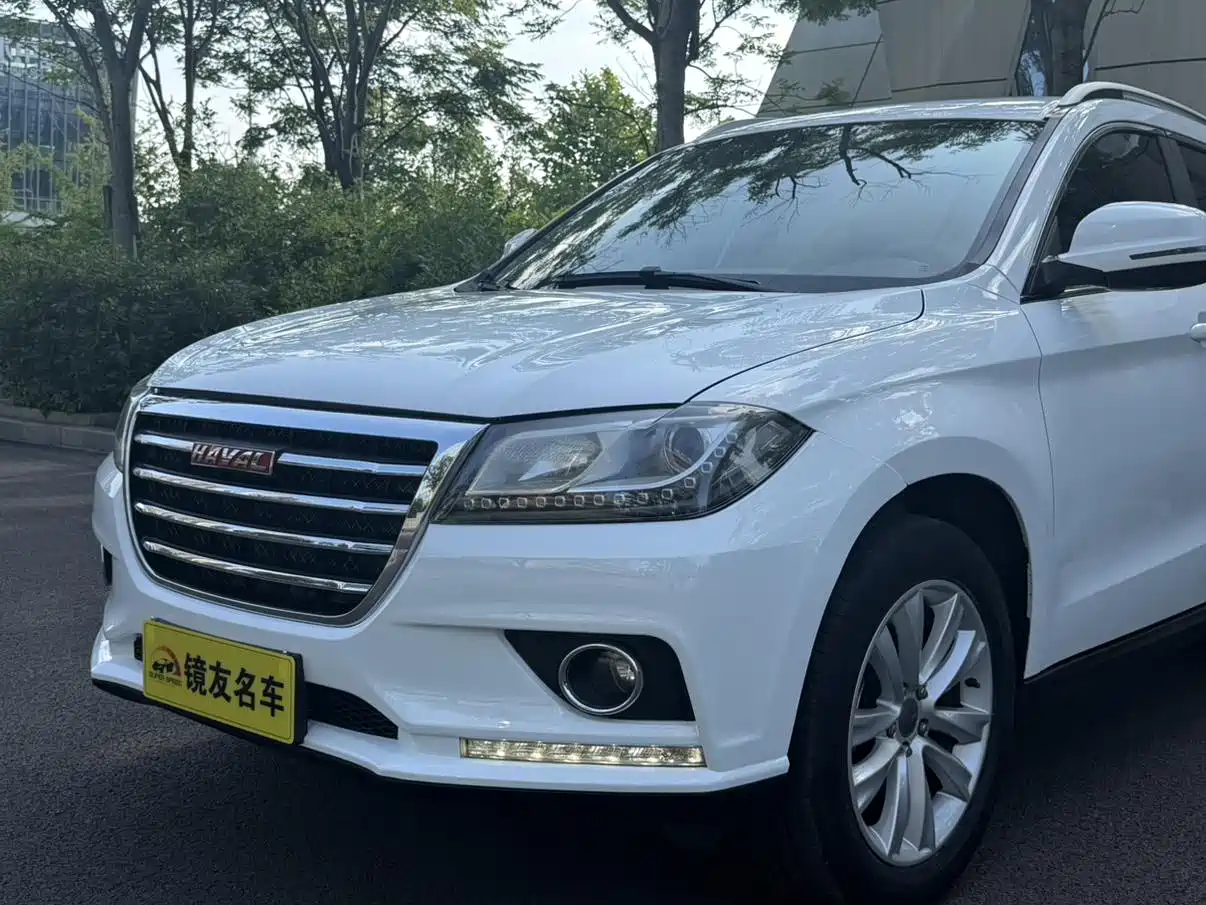 Фото 8 - Haval H2