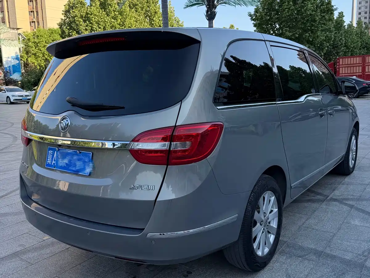 Buick GL8 2018 28T Luxury Model China VI фото 5