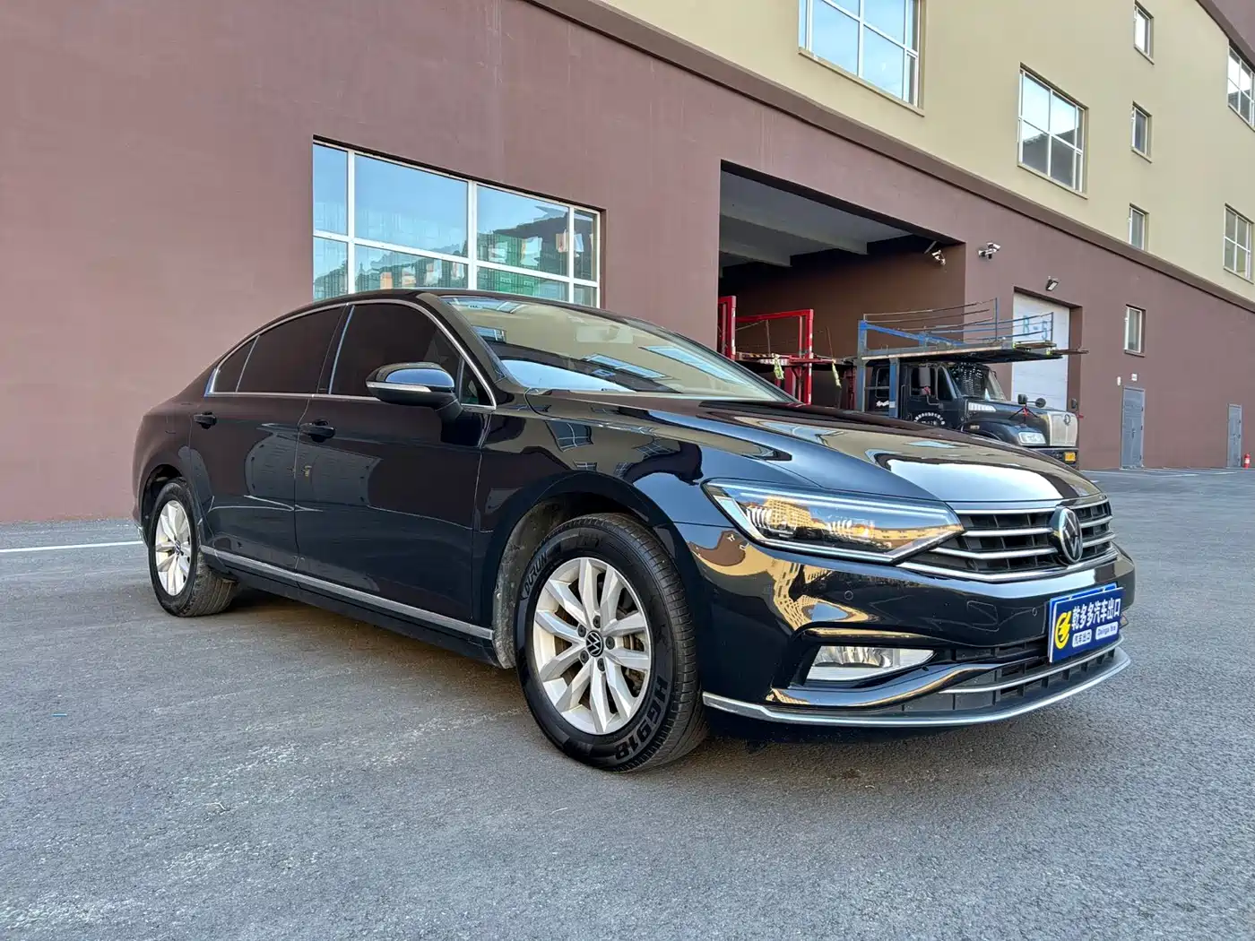 Volkswagen Magotan 2020 280TSI DSG Comfort фото 3